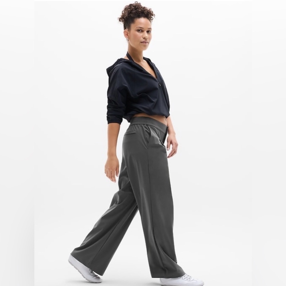 NWT Athleta Pinnacle Shadow Gray Trouser Size 12/ P